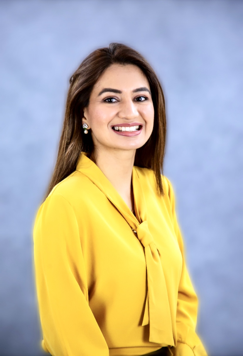  Komal Mehreen